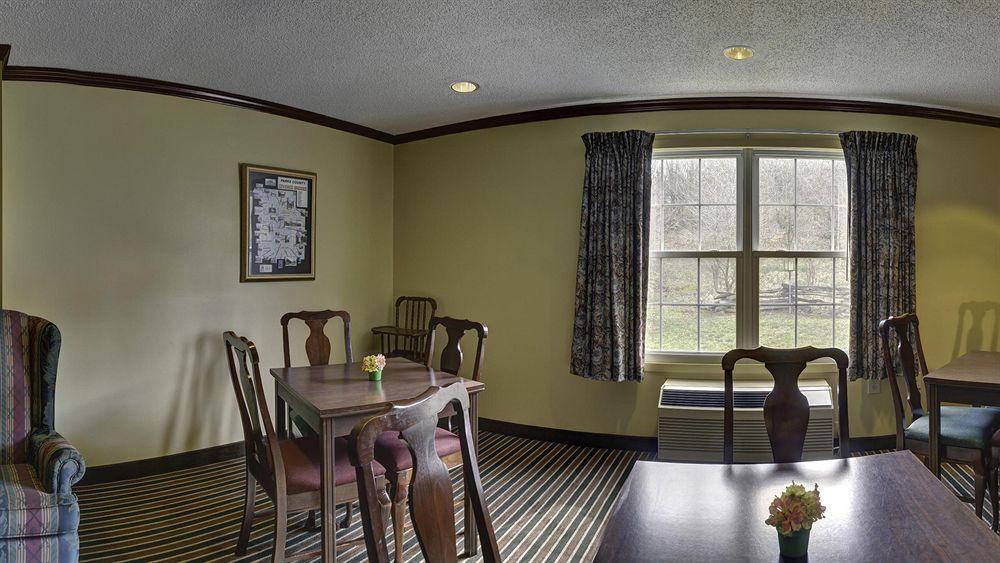 Royal Inn Rockville Экстерьер фото