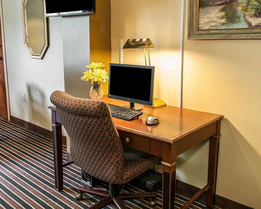 Royal Inn Rockville Удобства фото